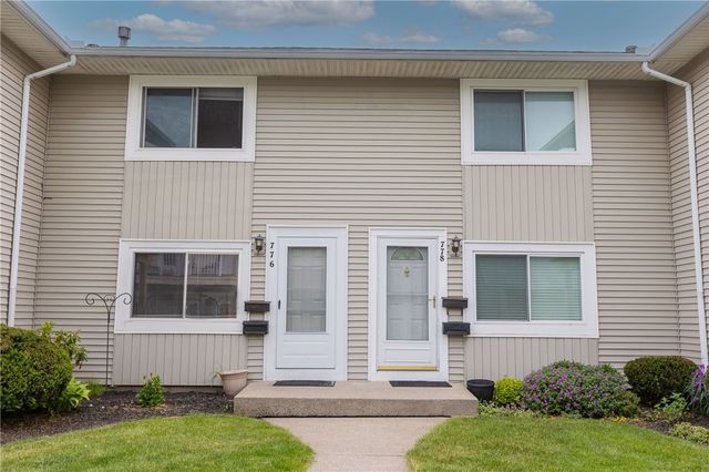 776 Eastbrooke Lane, Brighton, NY 14618
