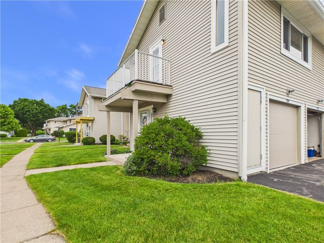 776 Eastbrooke Lane, Brighton, NY 14618