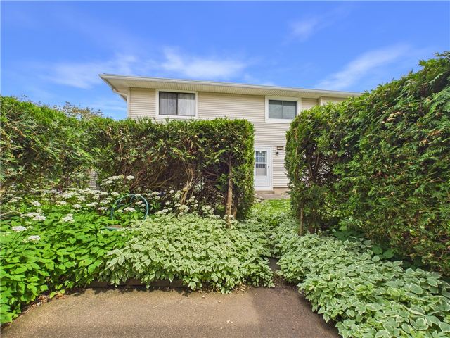776 Eastbrooke Lane, Brighton, NY 14618