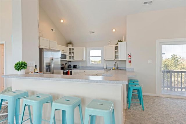 2349 Sandfiddler RD, Virginia Beach, VA 23456