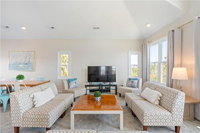 2349 Sandfiddler RD, Virginia Beach, VA 23456