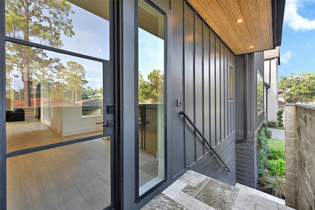 2003 Du Barry Lane, Houston, TX 77018