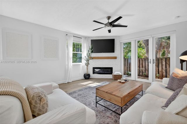 1214 W Las Olas Blvd, Fort Lauderdale, FL 33312
