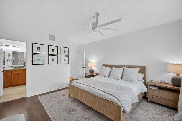 1214 W Las Olas Blvd, Fort Lauderdale, FL 33312
