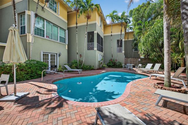 1214 W Las Olas Blvd, Fort Lauderdale, FL 33312