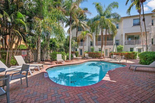 1214 W Las Olas Blvd, Fort Lauderdale, FL 33312
