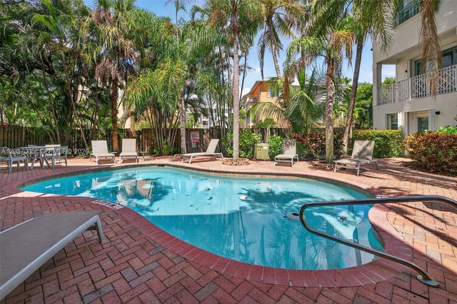 1214 W Las Olas Blvd, Fort Lauderdale, FL 33312