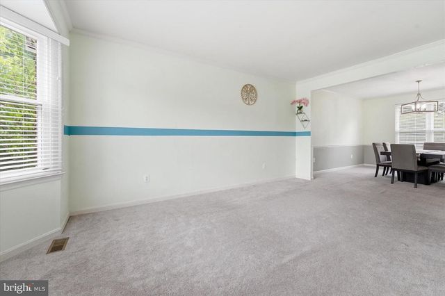 2402 SHAKER LN, Frederick, MD 21702