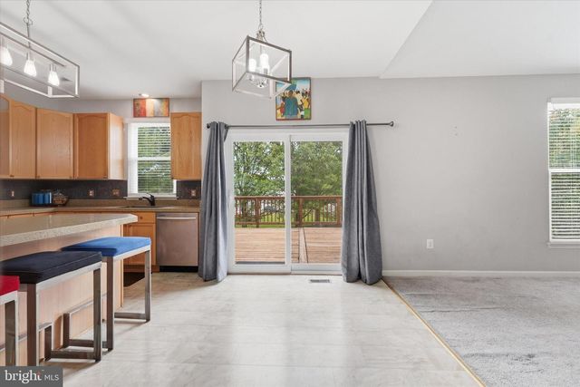 2402 SHAKER LN, Frederick, MD 21702