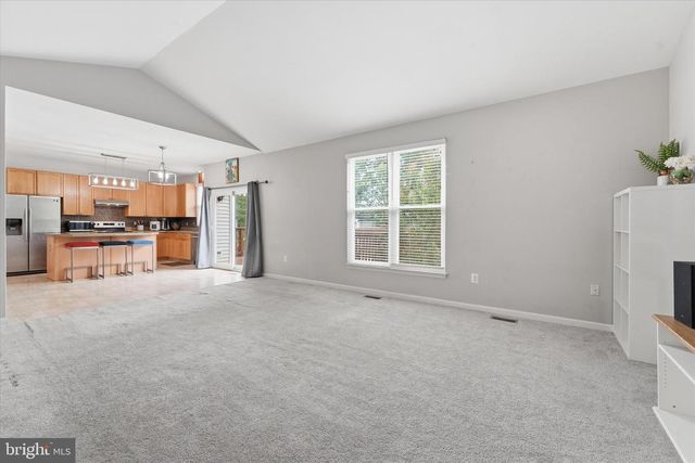 2402 SHAKER LN, Frederick, MD 21702
