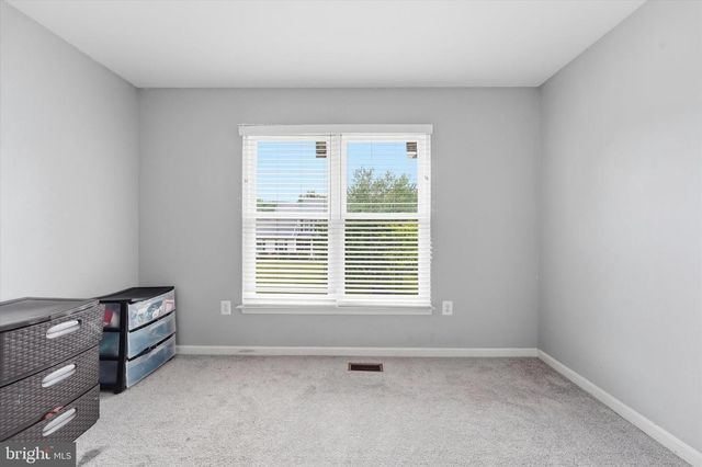 2402 SHAKER LN, Frederick, MD 21702