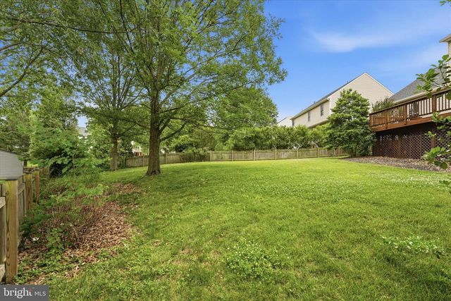 2402 SHAKER LN, Frederick, MD 21702
