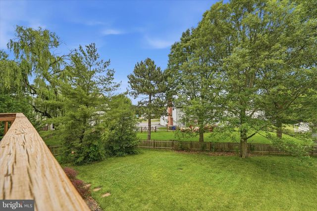 2402 SHAKER LN, Frederick, MD 21702