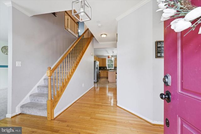 2402 SHAKER LN, Frederick, MD 21702