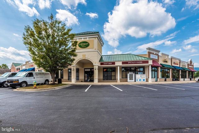 2402 SHAKER LN, Frederick, MD 21702