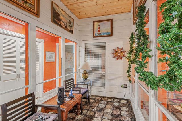 5519 Arncliffe Drive, Houston, TX 77088