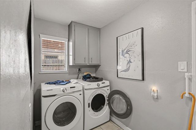 5519 Arncliffe Drive, Houston, TX 77088