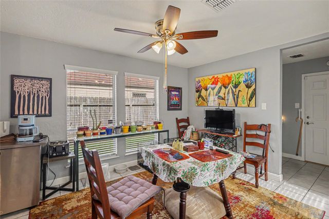 5519 Arncliffe Drive, Houston, TX 77088