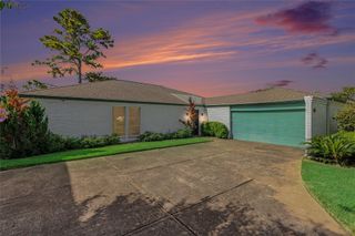 5519 Arncliffe Drive, Houston, TX 77088