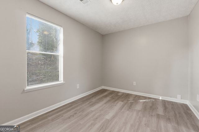 5335 Forest Downs Lane, South Fulton, GA 30349