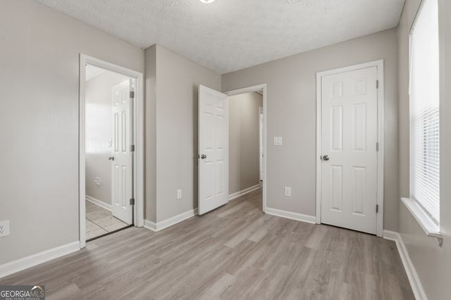 5335 Forest Downs Lane, South Fulton, GA 30349