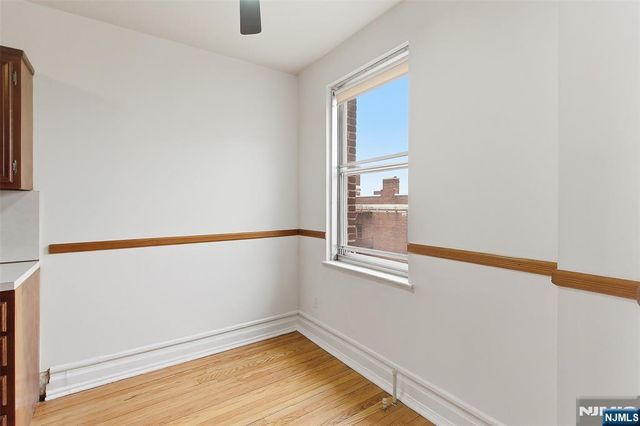 100 Palisade Avenue B51, Englewood, NJ 07631