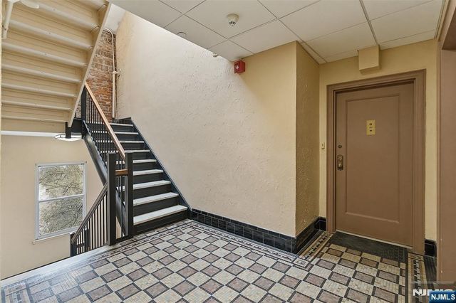 100 Palisade Avenue B51, Englewood, NJ 07631