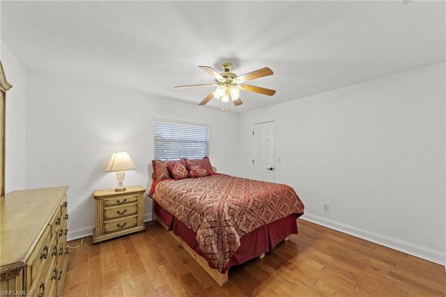 2317 SW 44th TER, Cape Coral, FL 33914