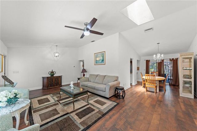 2317 SW 44th TER, Cape Coral, FL 33914