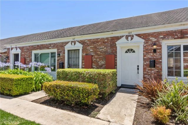 164 Brookline Lane, Costa Mesa, CA 92626