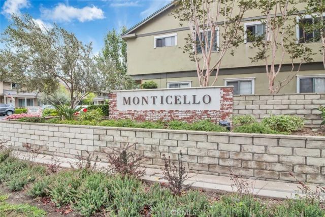 164 Brookline Lane, Costa Mesa, CA 92626