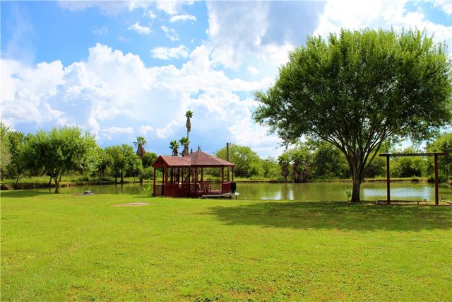6139 Mockingbird, Mathis, TX 78368