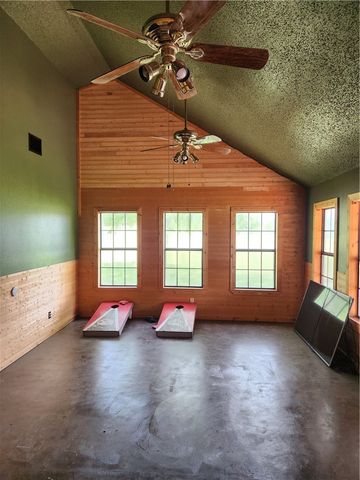 6139 Mockingbird, Mathis, TX 78368