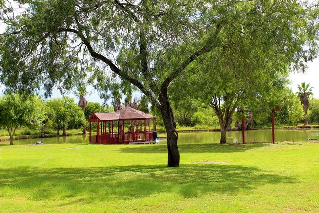6139 Mockingbird, Mathis, TX 78368