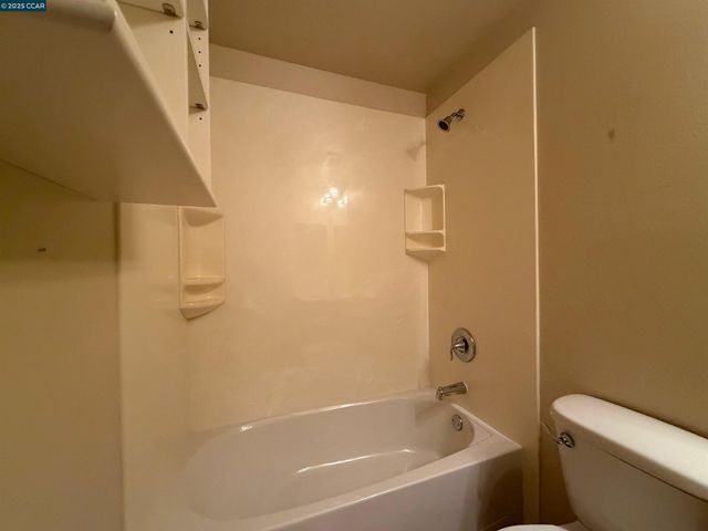 112 Serra Way, San Pablo, CA 94806