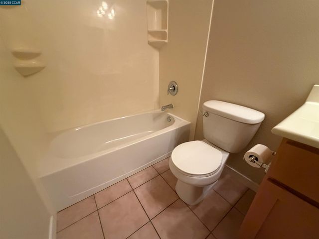 112 Serra Way, San Pablo, CA 94806