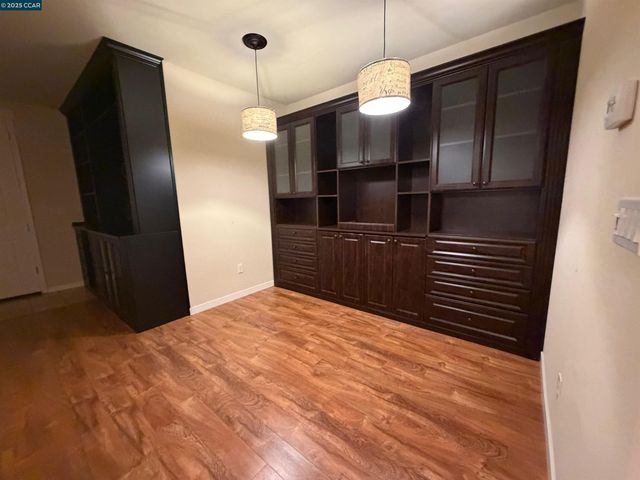 112 Serra Way, San Pablo, CA 94806