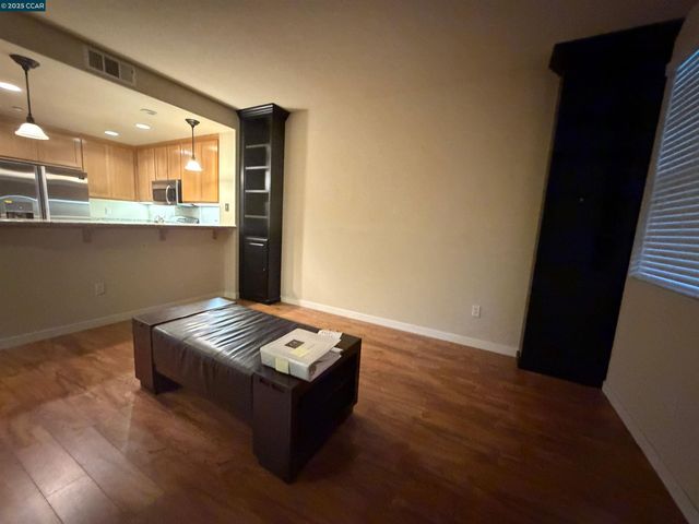 112 Serra Way, San Pablo, CA 94806