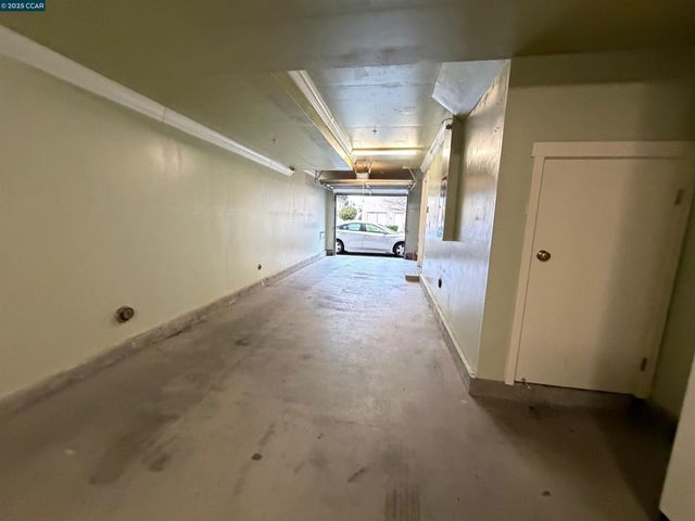 112 Serra Way, San Pablo, CA 94806