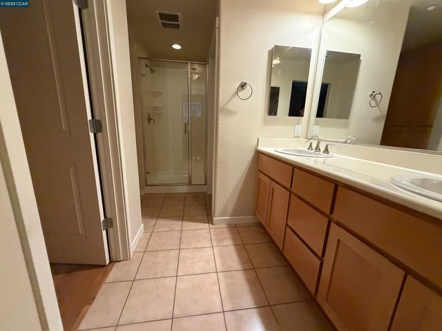 112 Serra Way, San Pablo, CA 94806