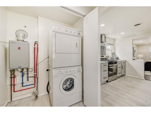 6910 Reno Dr, Arvada, CO 80002