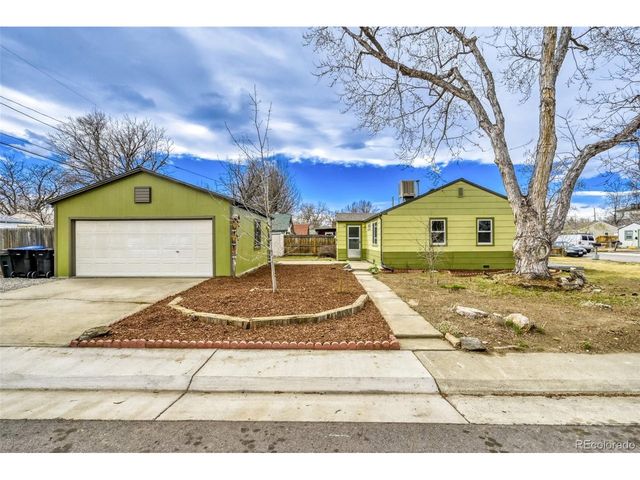 6910 Reno Dr, Arvada, CO 80002