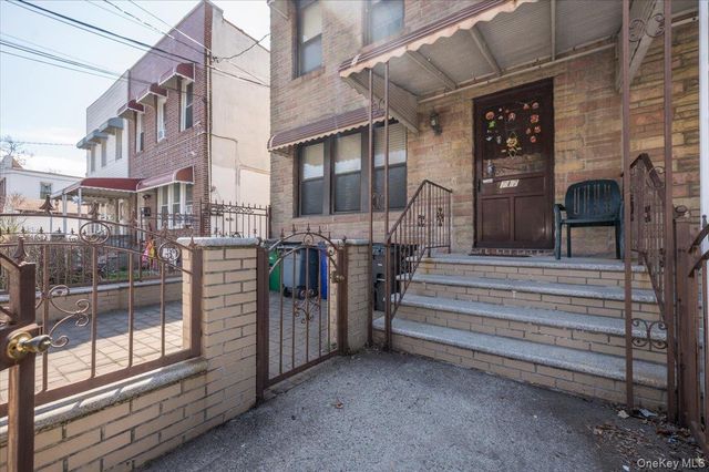 717 Calhoun Avenue, Bronx, NY 10465