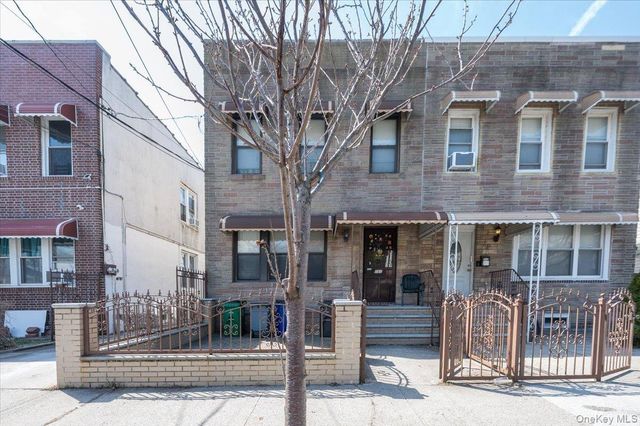 717 Calhoun Avenue, Bronx, NY 10465