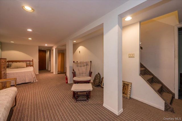 717 Calhoun Avenue, Bronx, NY 10465