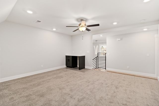 24 Port Royal Estate, Adams, TN 37010