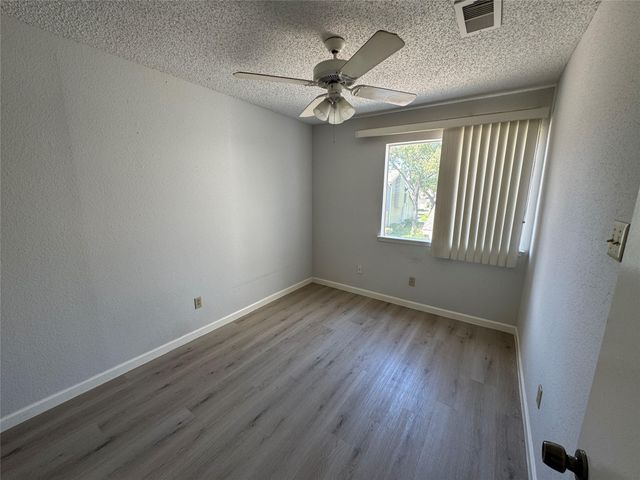 12959 Wirevine Lane, Houston, TX 77072