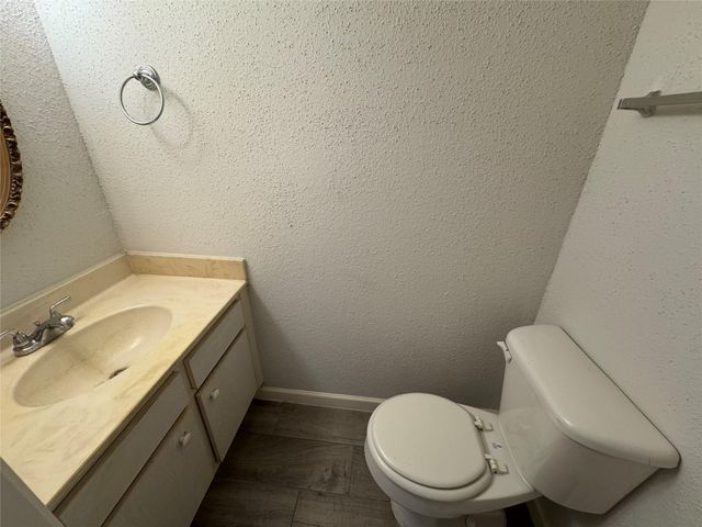 12959 Wirevine Lane, Houston, TX 77072