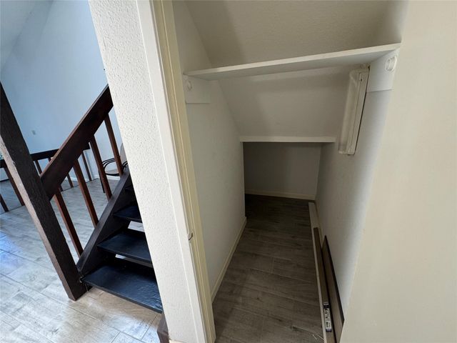 12959 Wirevine Lane, Houston, TX 77072