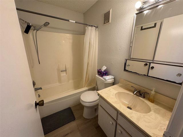 12959 Wirevine Lane, Houston, TX 77072